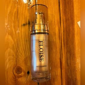 Eloise Body Glow Illuminator: Champagne Rich